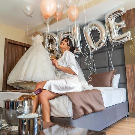 New Karaman Hotel Екстер'єр фото