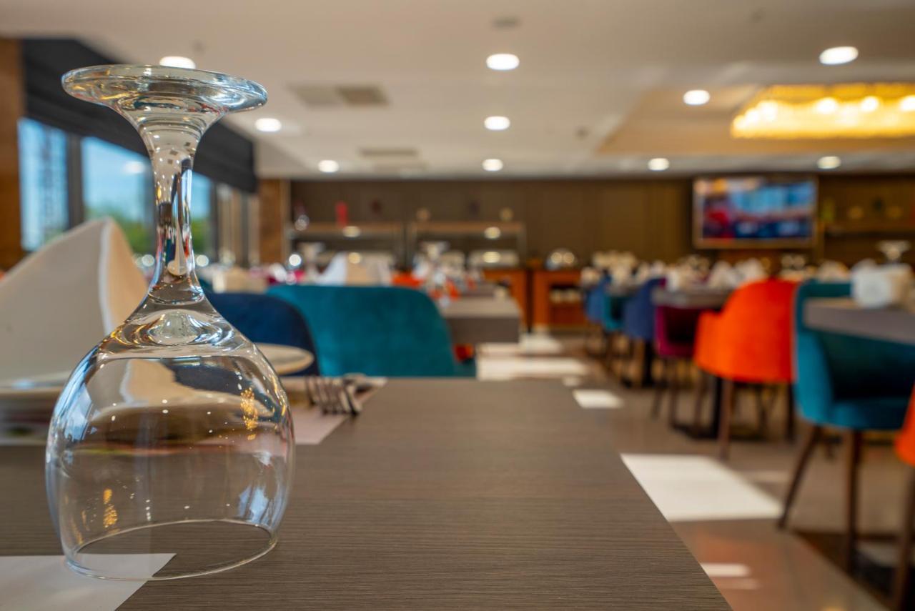 New Karaman Hotel Екстер'єр фото