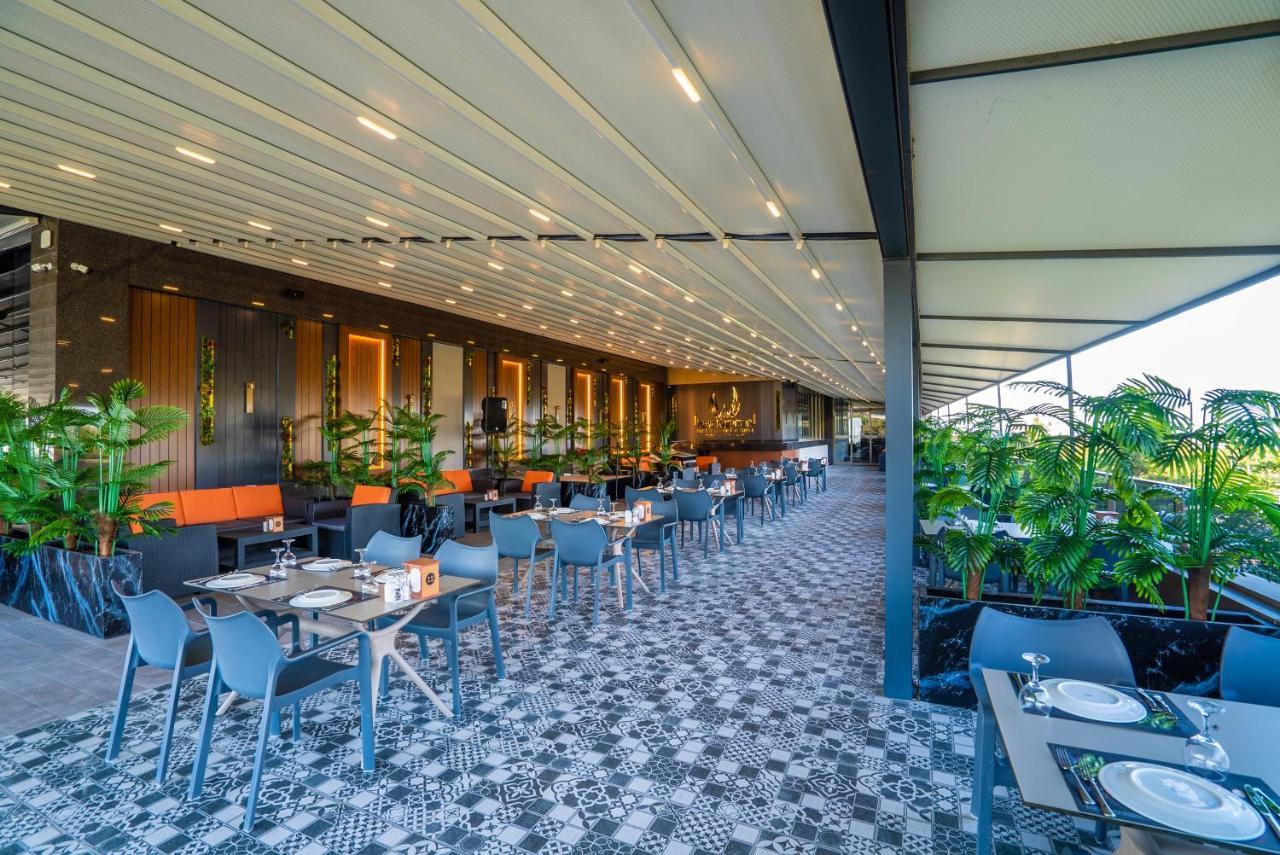 New Karaman Hotel Екстер'єр фото